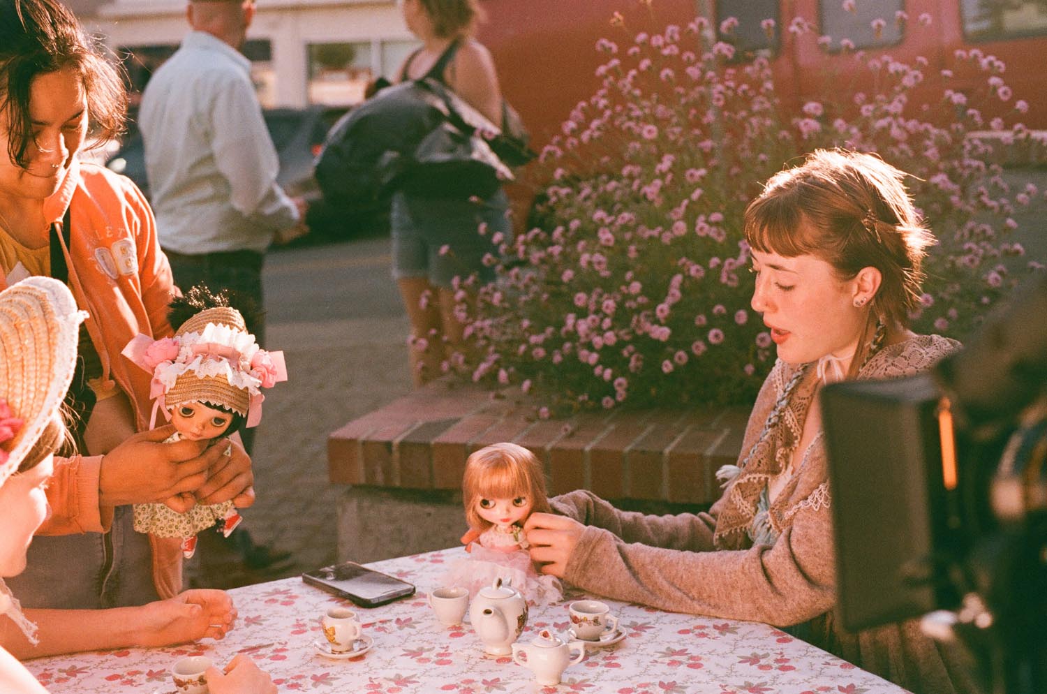 Behind the Scenes 029